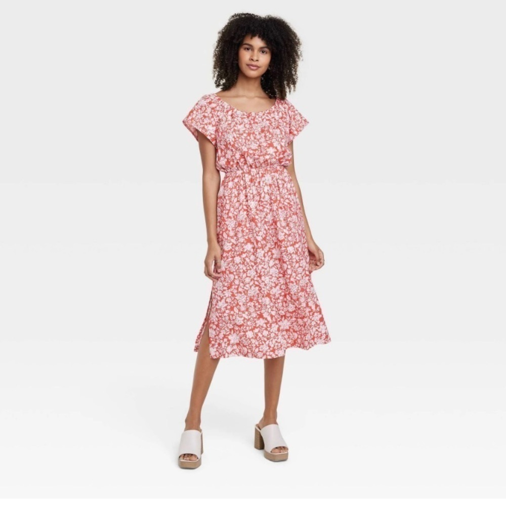 Women's Universal Thread Short
Sleeve Back Cut Out Dress